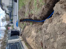 Instalacja elektryczna ziemna w ogrodzie (2)
